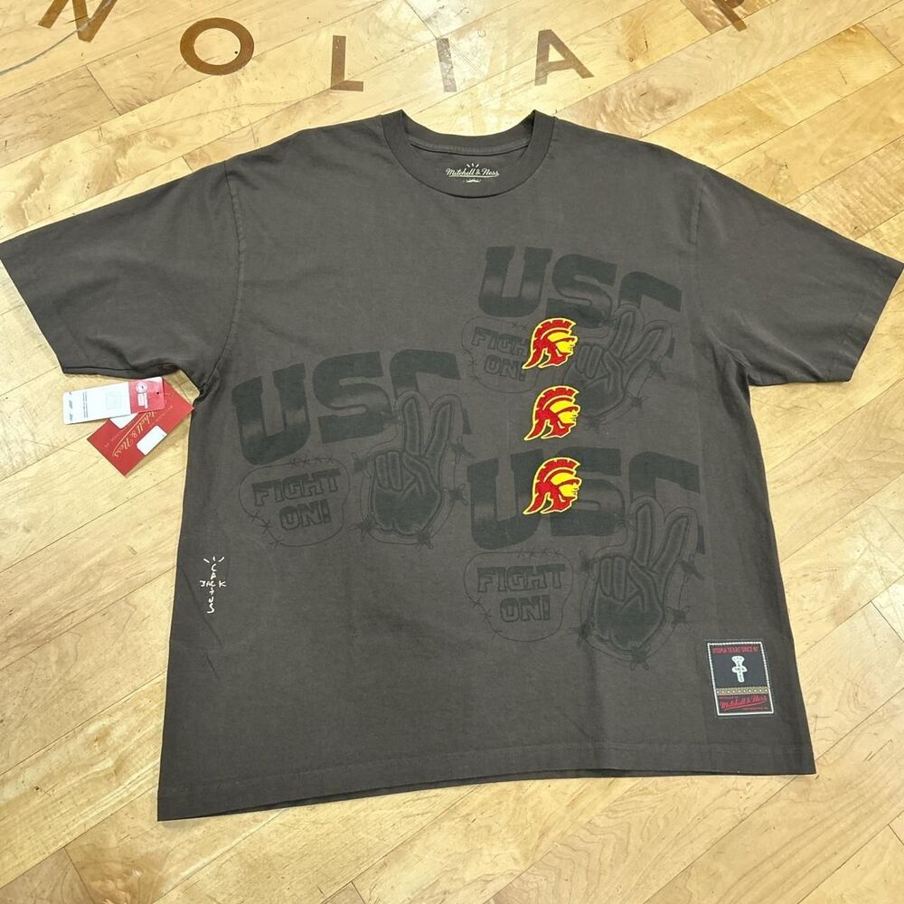 Travis-scott Men's Grey and Black T-shirt